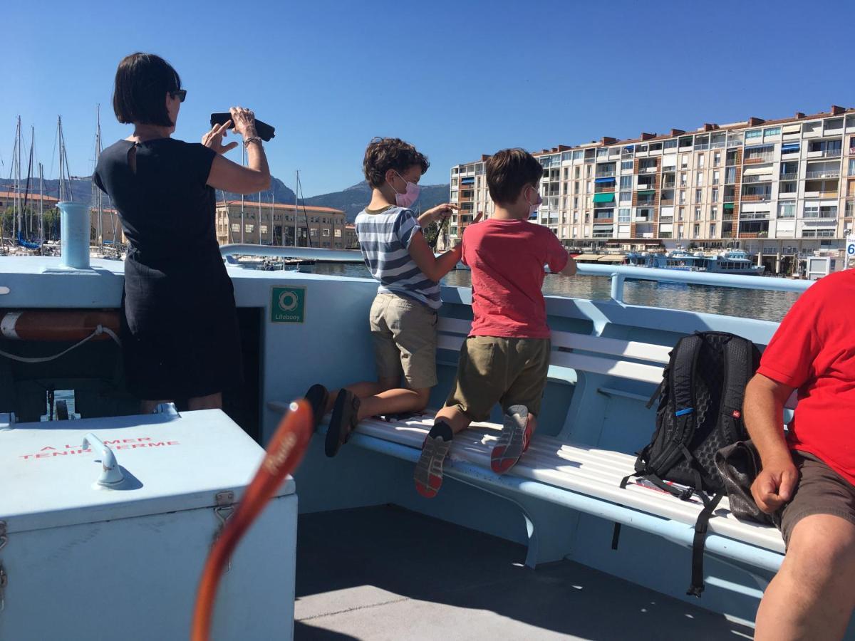 Au Coeur Du Vieux Toulon Au Calme Appartement Renove Climatise Confortable Etage Eleve Avec Ascenseur Proche Parking Et Toutes Commodites Exteriér fotografie